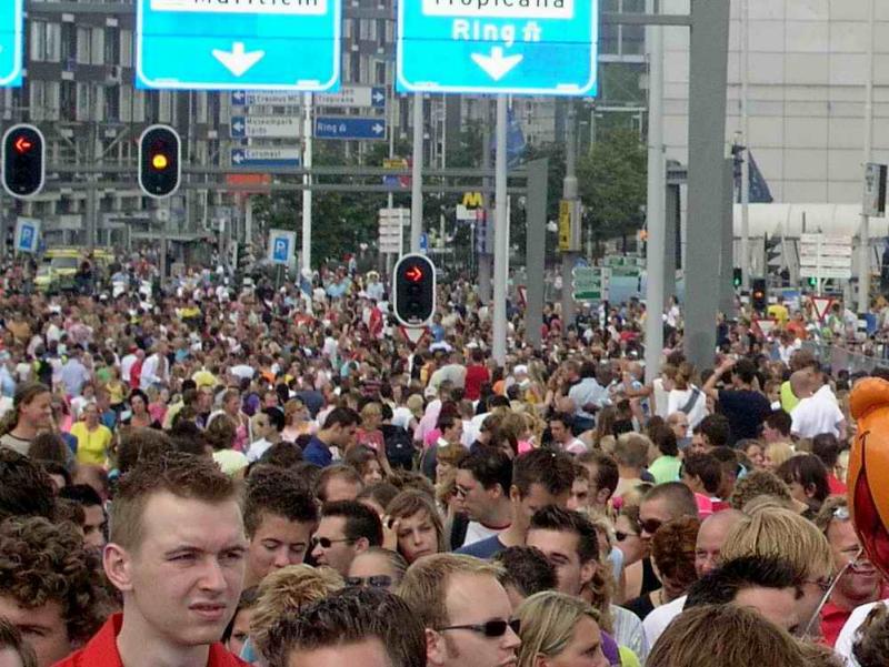 Dance Parade in Rotterdam 2004