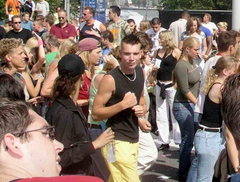 Dance Parade in Rotterdam 2004