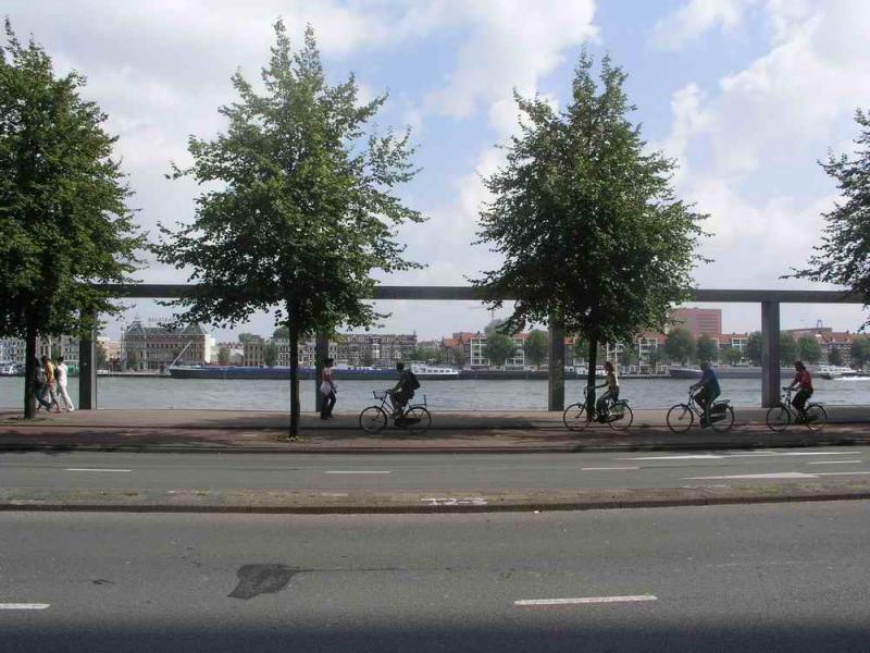 Dance Parade in Rotterdam 2004