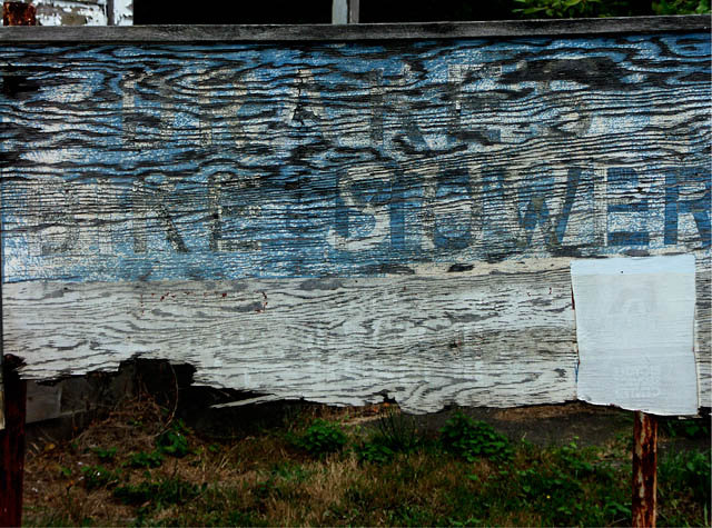 040812 Weathered Sign