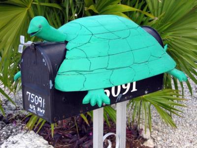A turtle mailbox