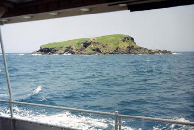 Split Solitary Island