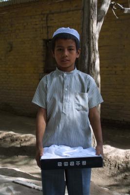 Boy Seller, Id Kah Mosque
