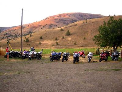 bikes-at-fossil-3.jpg