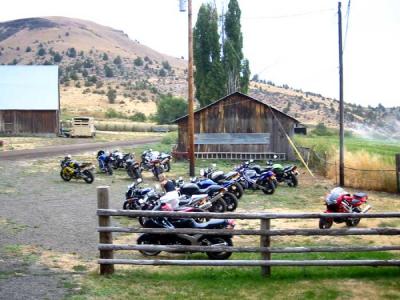 bikes-in-fossil3.jpg
