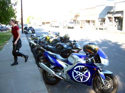 bikes-in-maupin-3.jpg