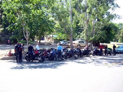 group-in-maupin.jpg