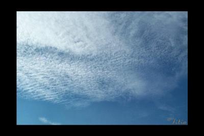 u40/lookheretitia/medium/39284445.cloud005.jpg