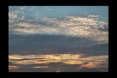 u40/lookheretitia/medium/39284487.cloud014.jpg