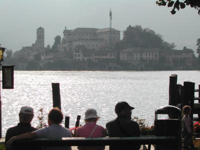 u40/lucasarah/medium/26021943.miniSt.JuliusIslandLakeOrta.jpg