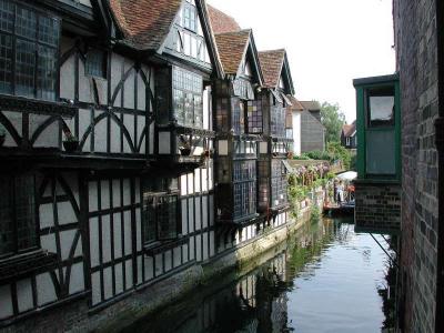 Weavers House by the river Stour