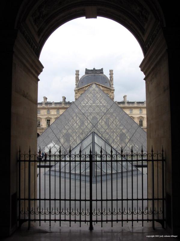 9.22 louvre 41
