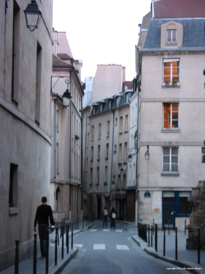9.22 paris street 2