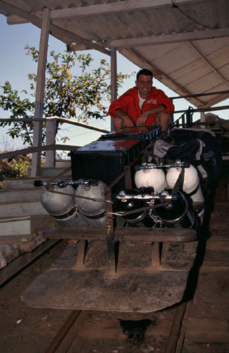 Trolley carregado de equipamentos