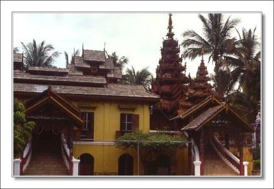 Lampang - Wat Sri Chum
