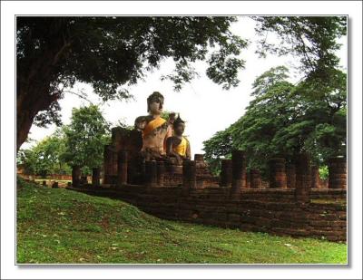 Wat Pra Si Mahathat Chaliang