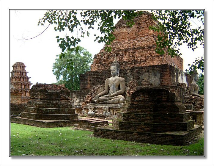 Wat Pra Si Mahathat