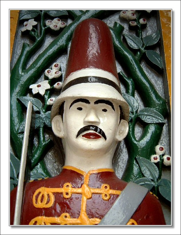 Wat Ratchabopit - Carving on a door