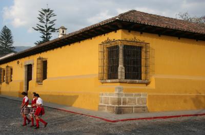 nice colonial buildings in Antigua