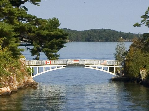 Shortest International Bridge Crop