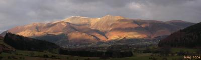 u40/miggy/medium/26430116.NewlandsValley2.jpg