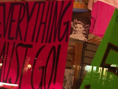 u40/mtf_foto_studies/medium/26202596.EverythingMustGo.jpg