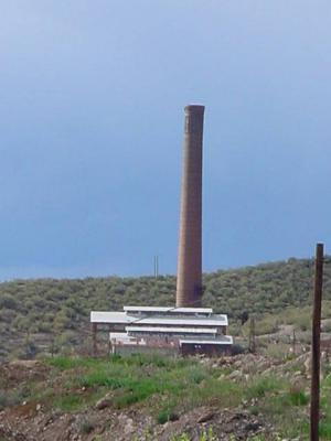 smoke stack inthe desert Globe