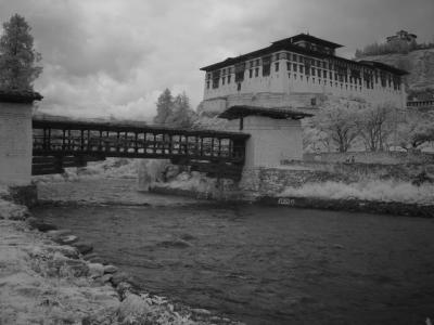 IR Paro Dzong and River