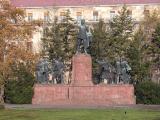 Lajos Kossuth statue