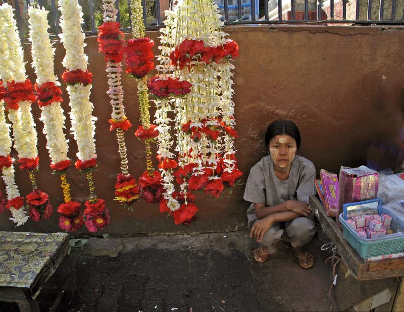 Hindu Offerings, Indian Quarter, Yangon, Myanmar, 2005