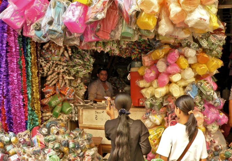 Finding the Vendor, Chinatown, Yangon, Myanmar, 2005