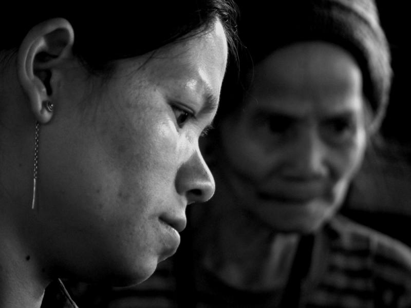 Bargaining, Salavan Province, Laos, 2005