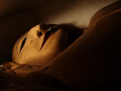 Reclining Buddha, Bagon, Myanmar, 2005