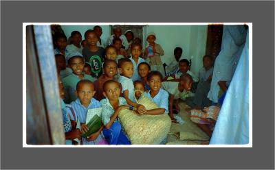 Isle of Lamu, Children