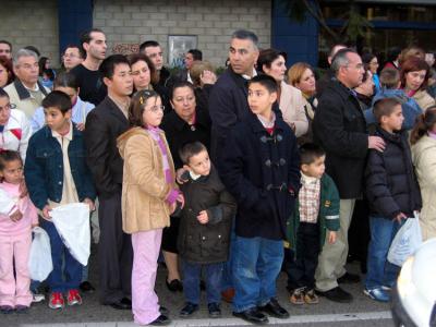 Crowd waiting for the procession