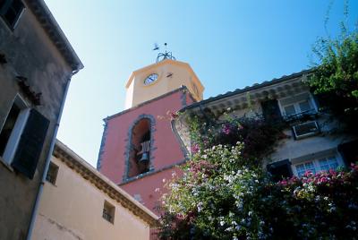 Saint Tropez Clock Tower - Pigeons