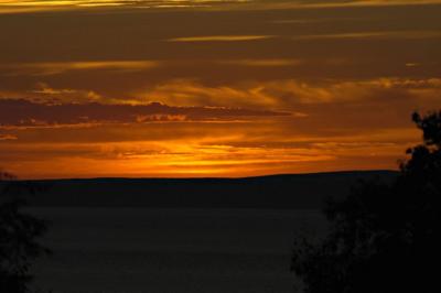 u40/rb_stern/medium/32555260.pbBaxtersHarborsunset.jpg