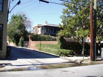 u40/savannahga/medium/26459018.P2280208.jpg