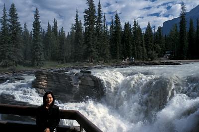 20040729_08athabascafalls2.jpg