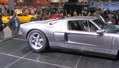 u40/stevie/medium/26123391.FordGT2.jpg