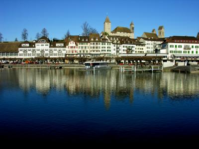Rapperswil reflecting