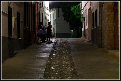 Niguelas at night