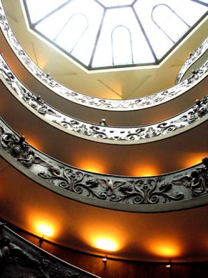 staircase bottom to top view.jpg