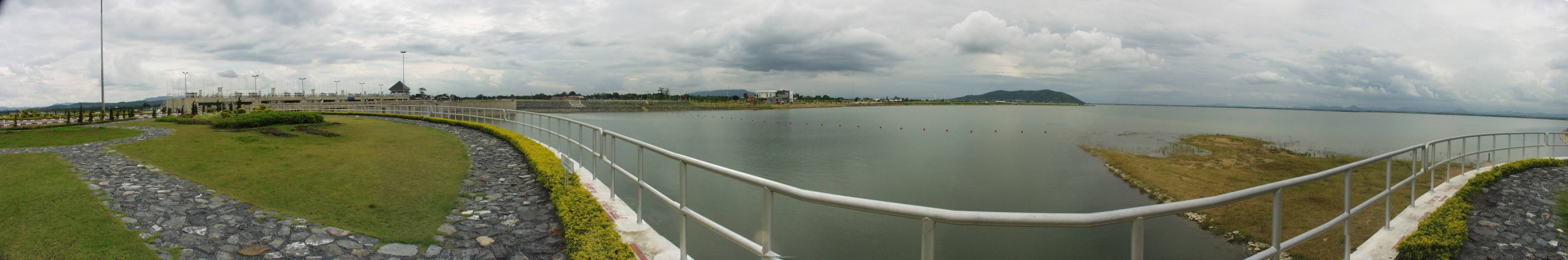 Lop Buri - Pa Sak Cholasit Dam 