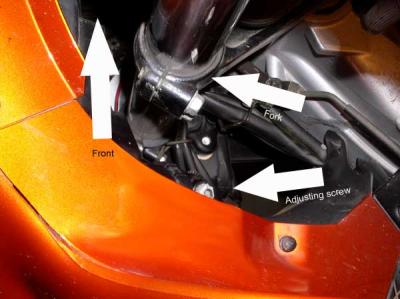 u40/wingman26/medium/26251087.headlightadj.jpg