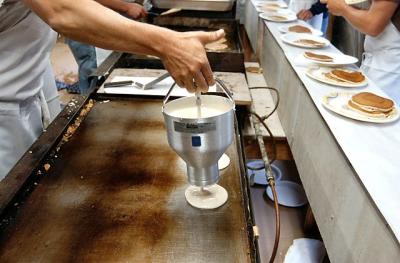u40/wingspar/medium/32622707.fire_breakfast05_9810.jpg