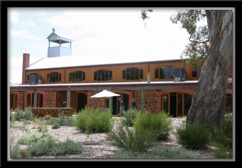 Tasting rooms & winery