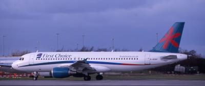 G-OOAP First Choice A320.jpg