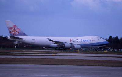 B-18708 China Airlines B747-400F.jpg