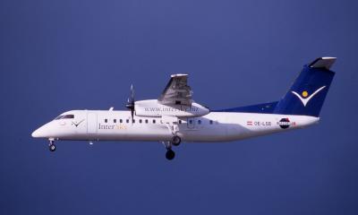 OE-LSB Intersky DHC-8.jpg